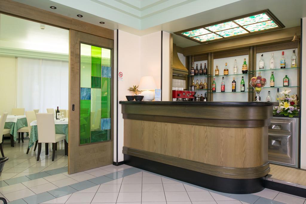 Albergo Arcobaleno Sottomarina Luaran gambar