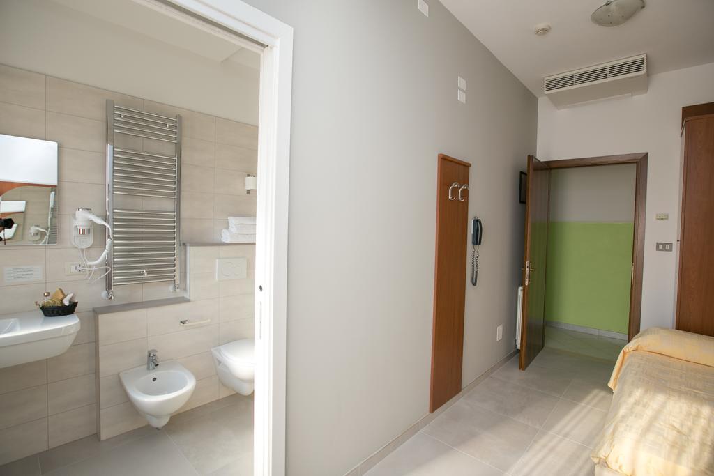 Albergo Arcobaleno Sottomarina Luaran gambar